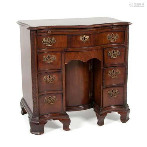 English Chippendale Knee Hole Desk