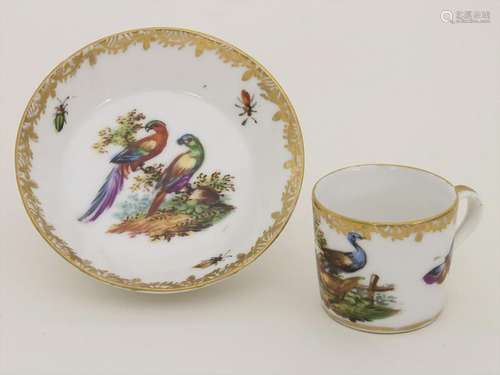 Miniatur Tasse und Untertasse / A miniature cup and