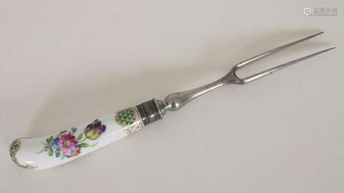 Gabel mit Blumenmalerei / A fork with flowers, Meissen,