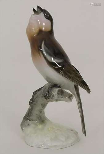 Vogelfigur 'Sperling' / A bird figurine of a sparrow,