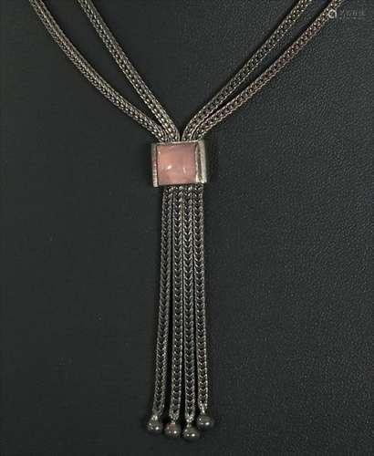 Kette in Silber mit Rosenquarz / A necklace in silver