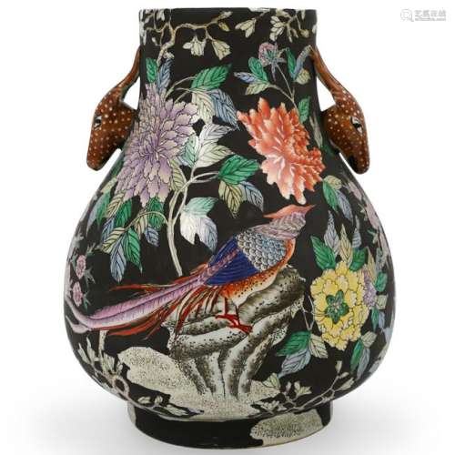 Chinese Porcelain Famille Noire Bailuzun Vase