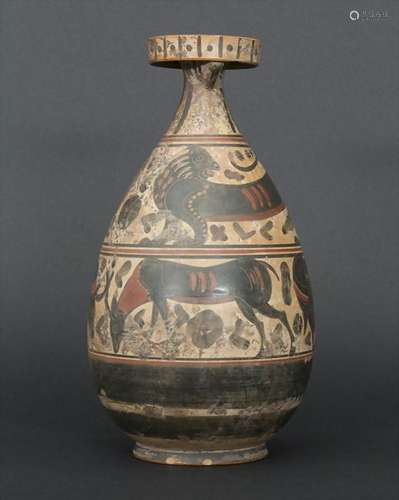 Vase, Griechenland Material: Ton, rundum geritzt und