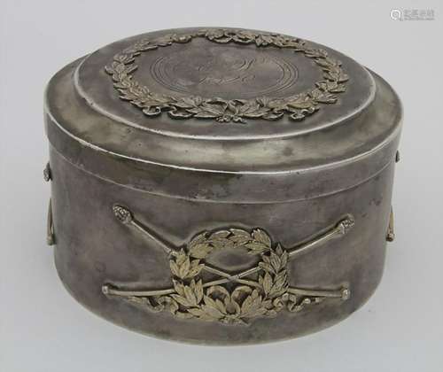 Empire Deckeldose / A lidded Empire silver box, Johann