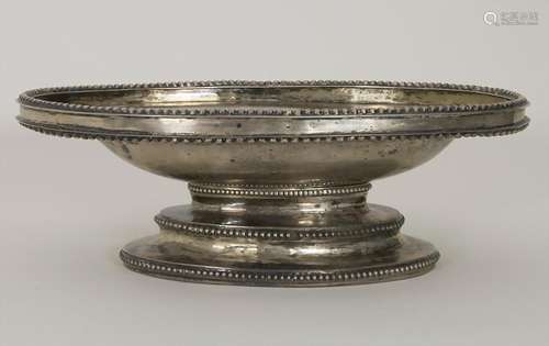 Louis XVI Fußschale / A Louis-seize silver bowl, 18.