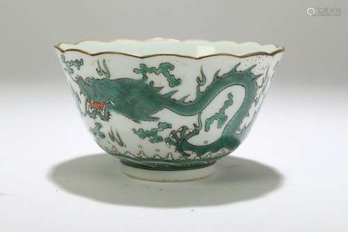 A Chinese Dragon-decorating Porcelain Bowl