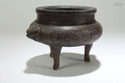 A Chinese Tri-podded Myth-beast Censer Display