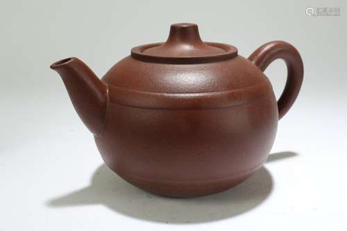 A Chinese Circular Estate Fortune Tea Pot