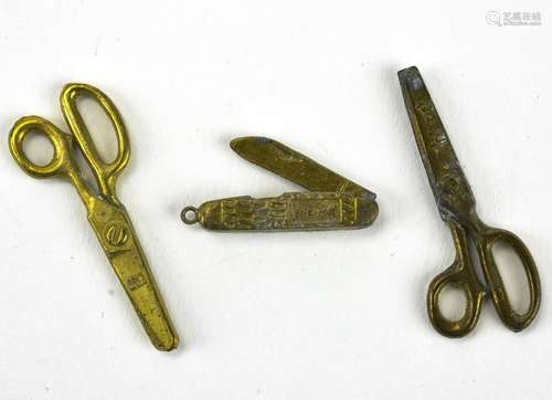 Vintage Charms Pendants - Scissors & Pocket Knife