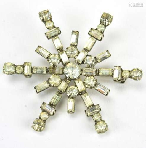 Vintage Rhinestone Snowflake Form Brooch / Pin