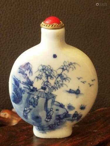 A Blue-and-white Snuff Bottle