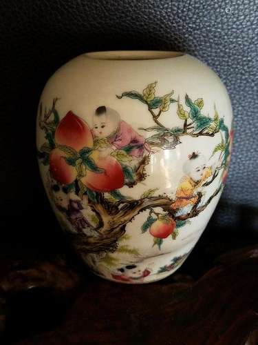 A Ming-Qing Porcelain Bottle