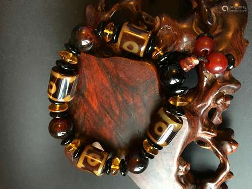 All natural Agate Dzi Bead Bracelet