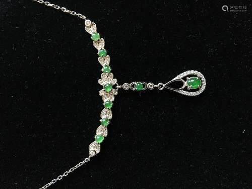 All natural Emerald inlaid Silver Necklace