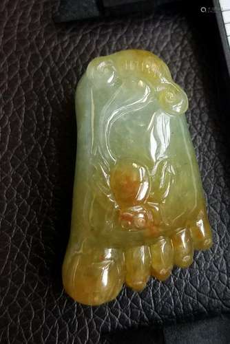 All natural Emerald foot-shaped figurine