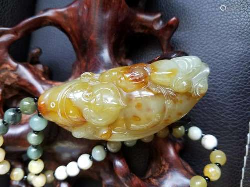 All natural Yellow white old jade pendant