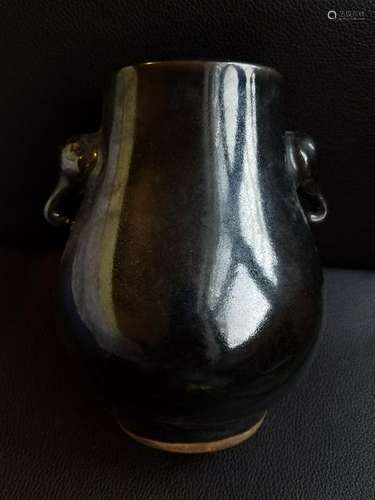 Black-glazed Vase