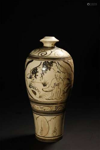 A CIZHOU GLAZED MEIPING VASE