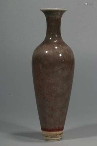 A PEACHBLOOM GLAZED VASE