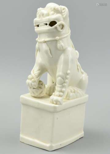 Chinese Dehua Lion Incense Burner, Kangxi Period