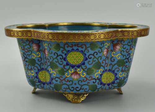 Chinese Footed Cloisonne Quatrefoil Basin, 20th C.