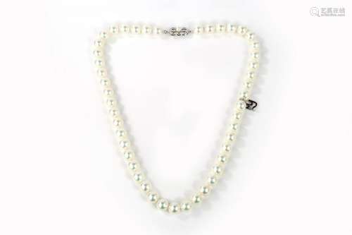 14KJapanAkoya White Pearl Necklace