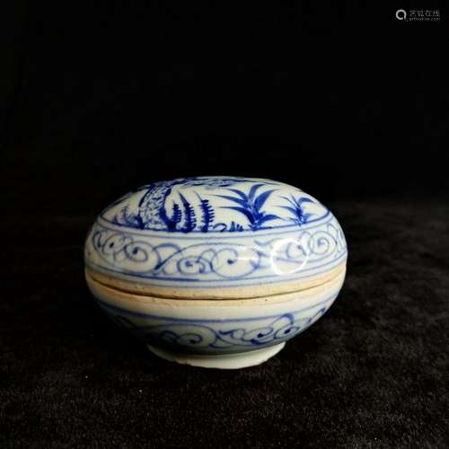 Large Chinese Yuan Dynasty Blue And White Box