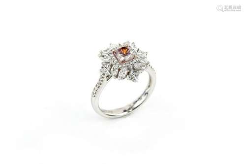 18K  Pink diamond Ring