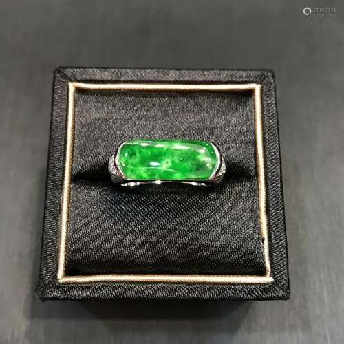 Jadeite Ring