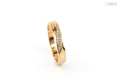 18K Diamond Ring