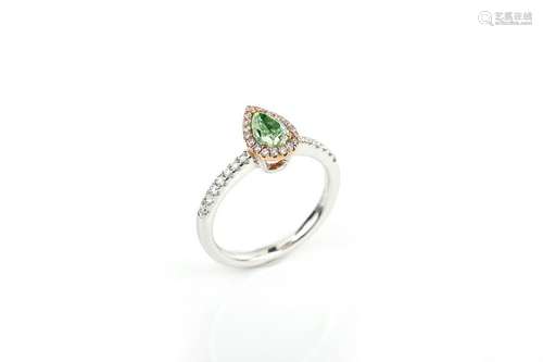 18K  Green diamond Ring