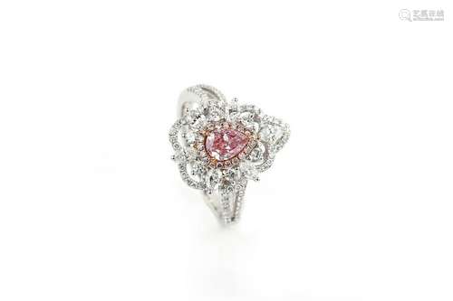 18K  Pink diamond Ring