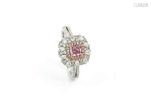 0.48ct  Pink diamond Ring