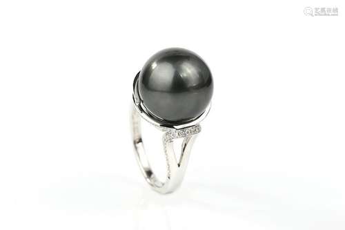 18KTahitian  Black Pearl Ring