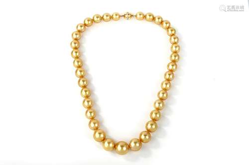 14K The PhilippinesGold  Pearl Necklace