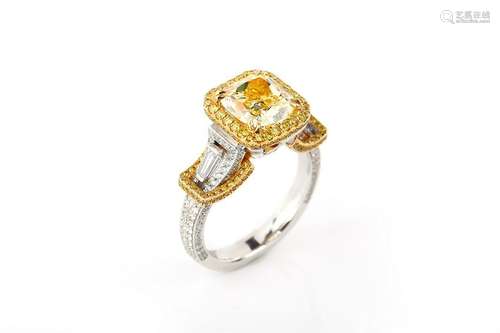 18K Yellow DiamondRing