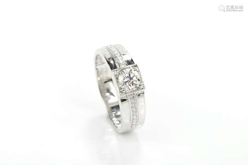 18K Diamond Ring