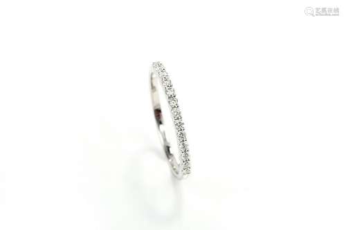 18K Diamond Ring