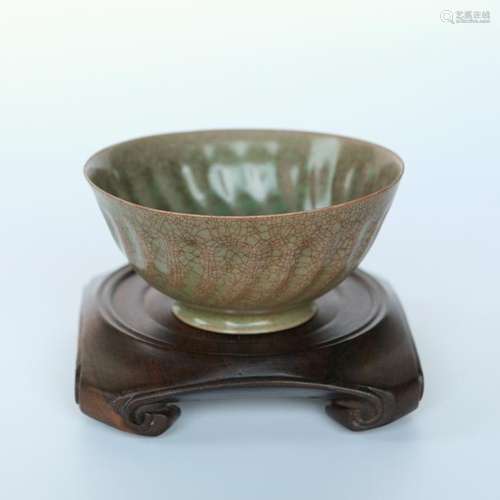 Chinese Southern Song Dynasty Ru Ware Flower Shaped