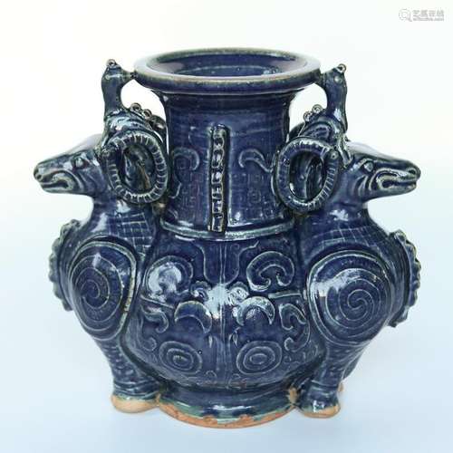 Chinese Yuan Dynasty Craig Blue Glazed Vase