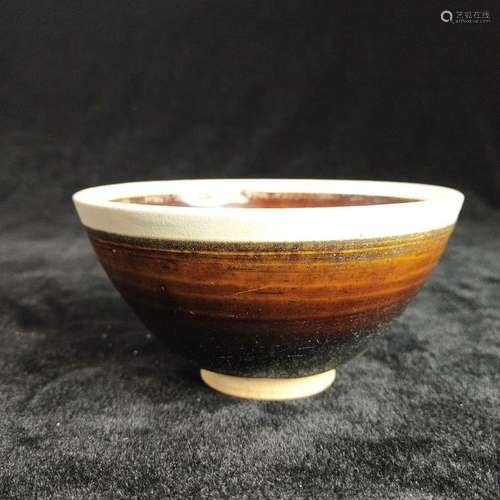 Song Dynasty Yulin Pavilion Kiln Tea Bwol