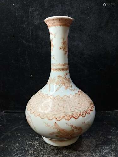 Qing Dynasty Kangxi Wucai gold multi-string  bottle