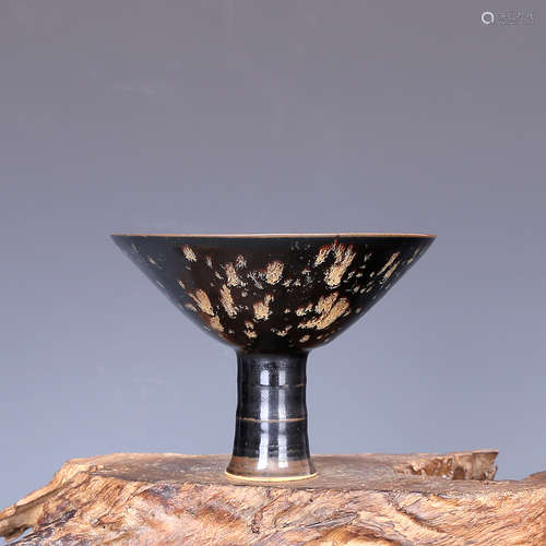 A ANCIENT CHINESE PORCELAI BLACK GLAZE STEM BOWL