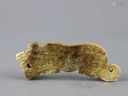 A CHINESE ANCIENT JADE CARVED TIGER PLAQUE