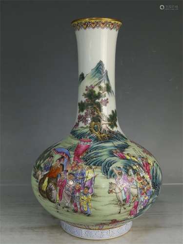 A CHINESE PORCELAIN FIGURE AND STOR VASE