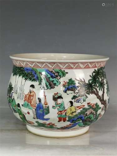 A CHINESE WUCAI COLOR PAINTED FIGURE AND STOR JAR