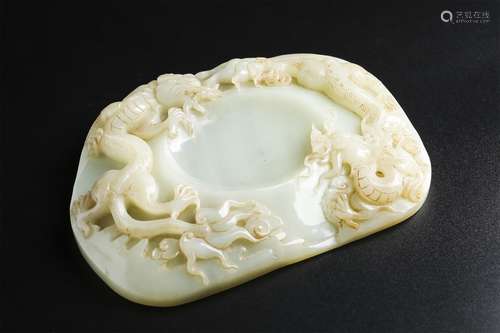 A CHINESE HETAIN JADE CARVED TWINS DRAGON INKSTONE