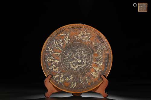 A CHINESE GILT BRONZE CARVED FIGURES VIEWS PLATE