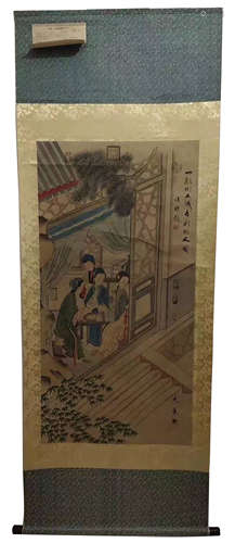 A CHINESE SCROLL PAINTING OF BEAUTYS FIGURES