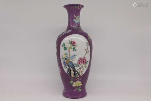 A CHINESE PORCELAIN FAMILLE ROSE FLOWER AND BIRD VASE